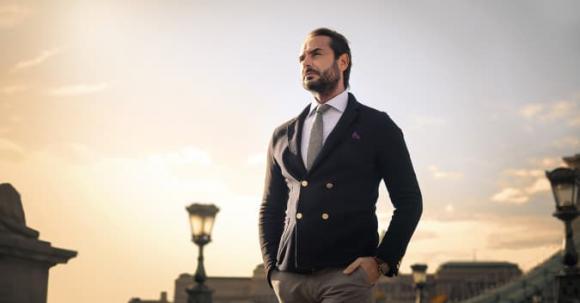 Đàn ông sinh ngày âm lịch này, bản lĩnh hơn người, gặt hái vô số thành công-2