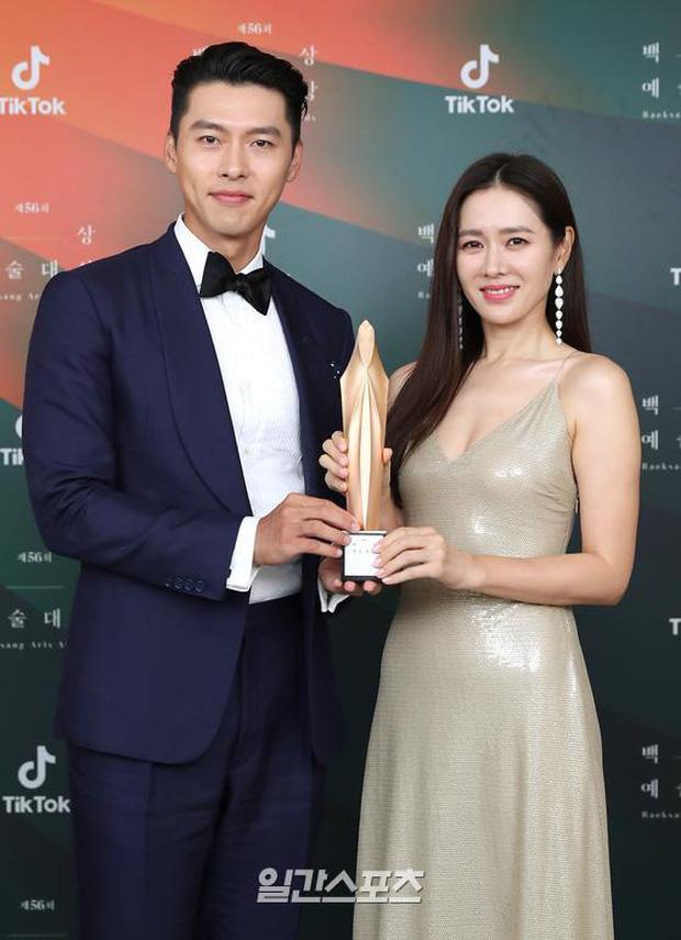 Hyun Bin nói về Son Ye Jin: Lần đầu gặp đã bị sự tinh tế của cô ấy chinh phục-1