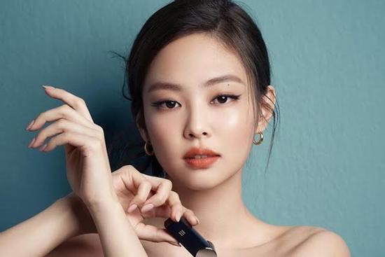 'Thính thơm' cho thấy Jennie BlackPink đã trở thành CEO ở tuổi 25