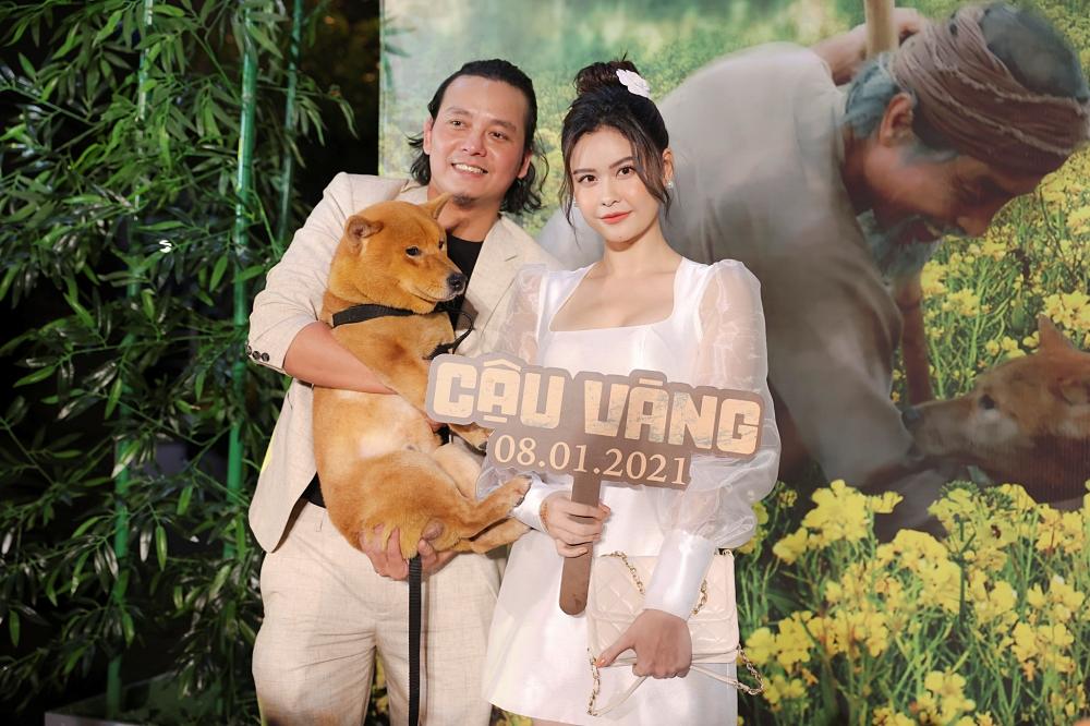 Vợ chồng Tăng Thanh Hà cùng gia đình đại náo thảm đỏ ra mắt phim Cậu Vàng-14