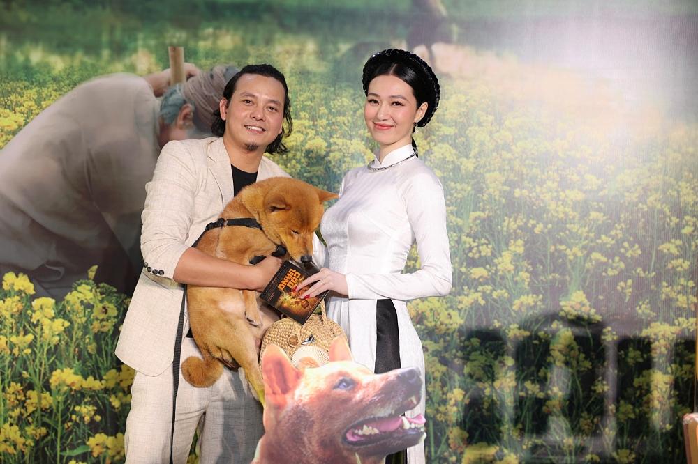 Vợ chồng Tăng Thanh Hà cùng gia đình đại náo thảm đỏ ra mắt phim Cậu Vàng-15