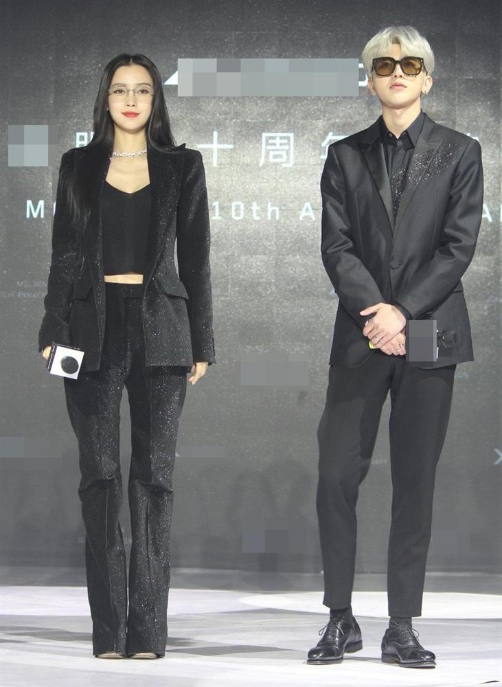 Angela Baby xuất hiện quyến rũ và tự tin sau khi bị tố giật bồ-2