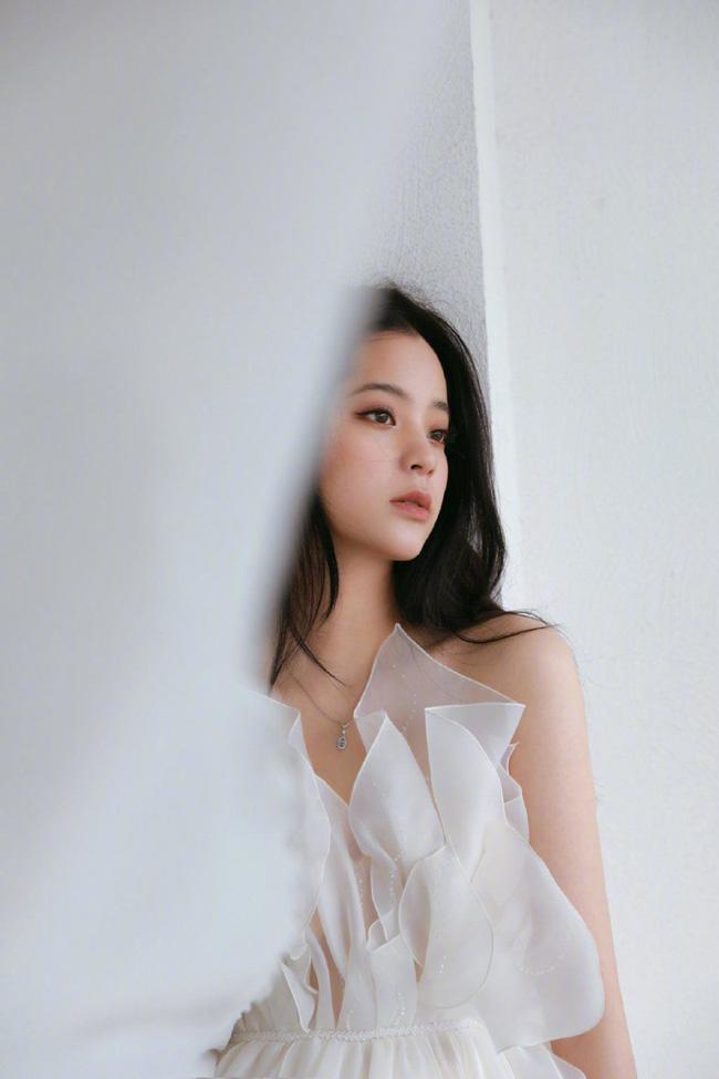 Phụ nữ thuộc 4 cung Hoàng đạo này số phận định sẵn là người thông minh, tài giỏi-4