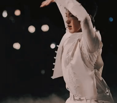 11 Idols xứng danh ông hoàng dancer được Knetizens bình chọn-9