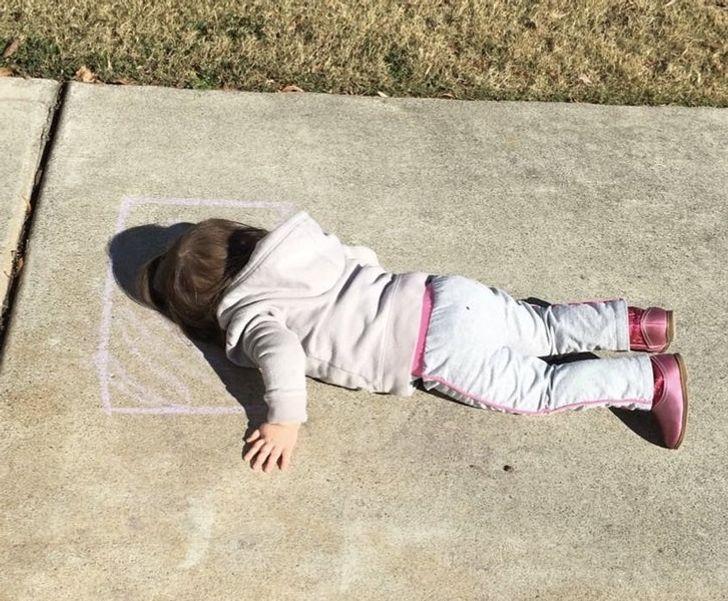 Muôn khoảnh khắc nghịch ngợm nhưng vẫn đáng yêu của lũ trẻ khiến cha mẹ vừa cưng vừa ghét-2