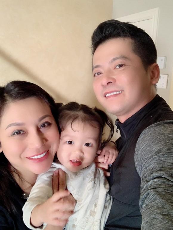 Vợ cũ Hoàng Anh nức nở: Anh hãy có trách nhiệm vì con không bình thường-2