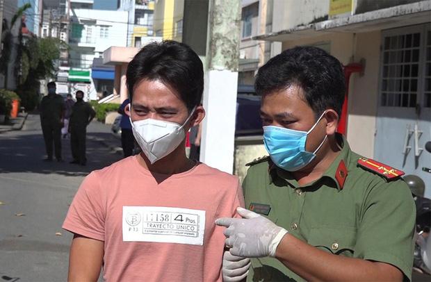 Bắt giam 3 đối tượng tổ chức cho bệnh nhân 1440 nhập cảnh trái phép-2