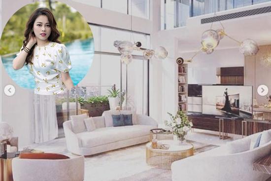 Hằng 'Túi' khoe giàu 'nứt đố đổ vách', tậu thêm nhà mới rộng 600m2