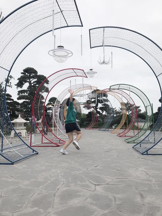 Nóng máu hơn cả thời tiết với loạt ảnh check-in chưa kịp tạo dáng đã chụp hình-7