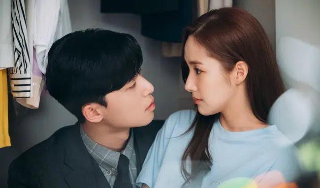 Trời đông rét mướt mà mẹ chồng một mực bắt dậy sớm nấu ăn sáng-1