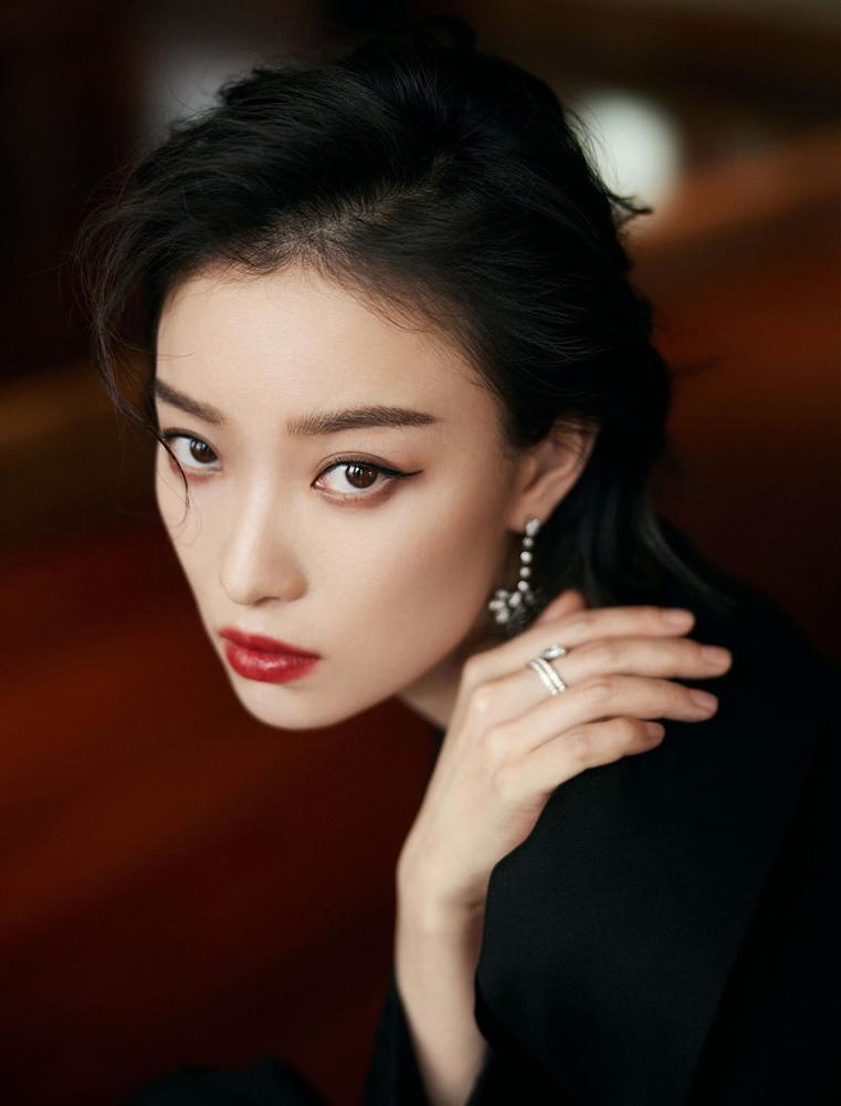 Nghê Ni: Mỹ nhân chật vật 10 năm vì lỡ báo đáp ân nghĩa của Trương Nghệ Mưu-7