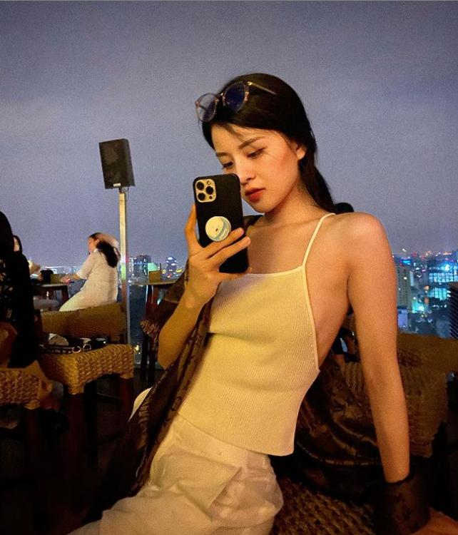 Lần đầu khoe ảnh em gái, Trâm Anh thẳng thừng tiết lộ sốc về vùng nhạy cảm trên cơ thể em gái mình-1