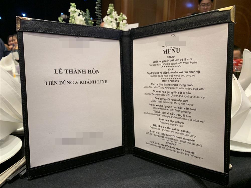Lộ thực đơn xịn sò trong đám cưới lần 3 của Bùi Tiến Dũng ở khách sạn hạng sang-2