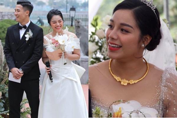 Khánh Linh - vợ Bùi Tiến Dũng lần đầu xuất hiện sau đám cưới, nhan sắc tăng lên vài chân kính-7