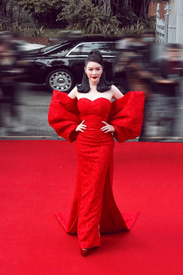 Lệ Quyên xách túi tiền tỷ - Võ Hoàng Yến diện suit cân đẹp dàn mỹ nhân-19