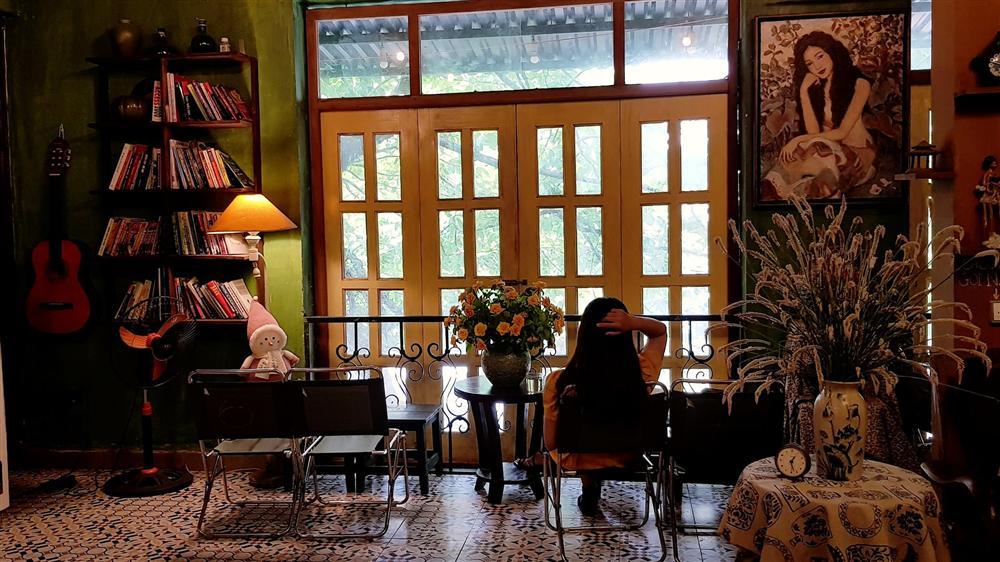 Có ngay những tấm ảnh cực chất với 3 quán cafe tone vàng ở Hà Nội-3