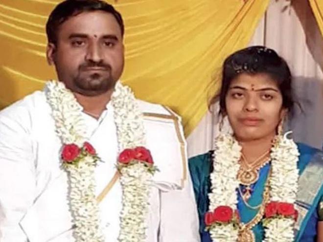 Cô dâu Ấn Độ cưới khách ngay tại hôn lễ vì chú rể bỏ trốn-1