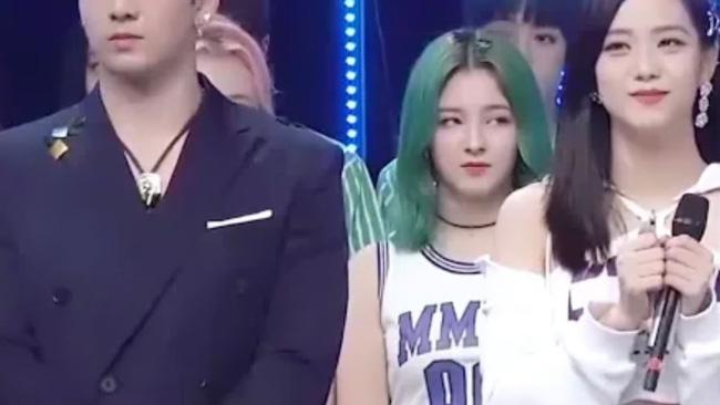 Những thị phi bủa vây thiên thần lai Nancy trước khi lộ ảnh thay đồ-3