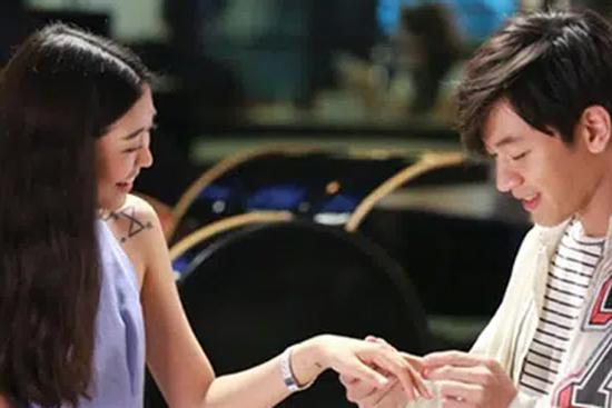 Bạn trai lương tháng 20 triệu nhưng chỉ sau 1 lần đi chợ chung, bạn gái muốn bỏ chạy