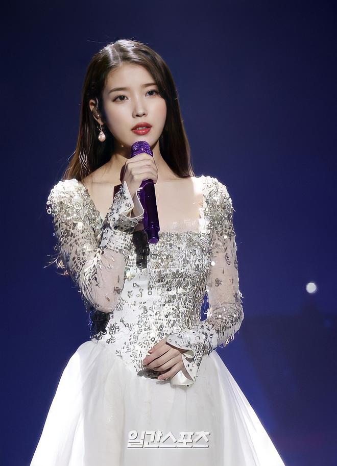 IU sẽ ra ca khúc mới vào ngày 27/1. Bản nhạc pop vui tươi, mang ý nghĩa khích lệ, động viên sẽ mở đường cho full album vol.5 lên kệ sau đó.