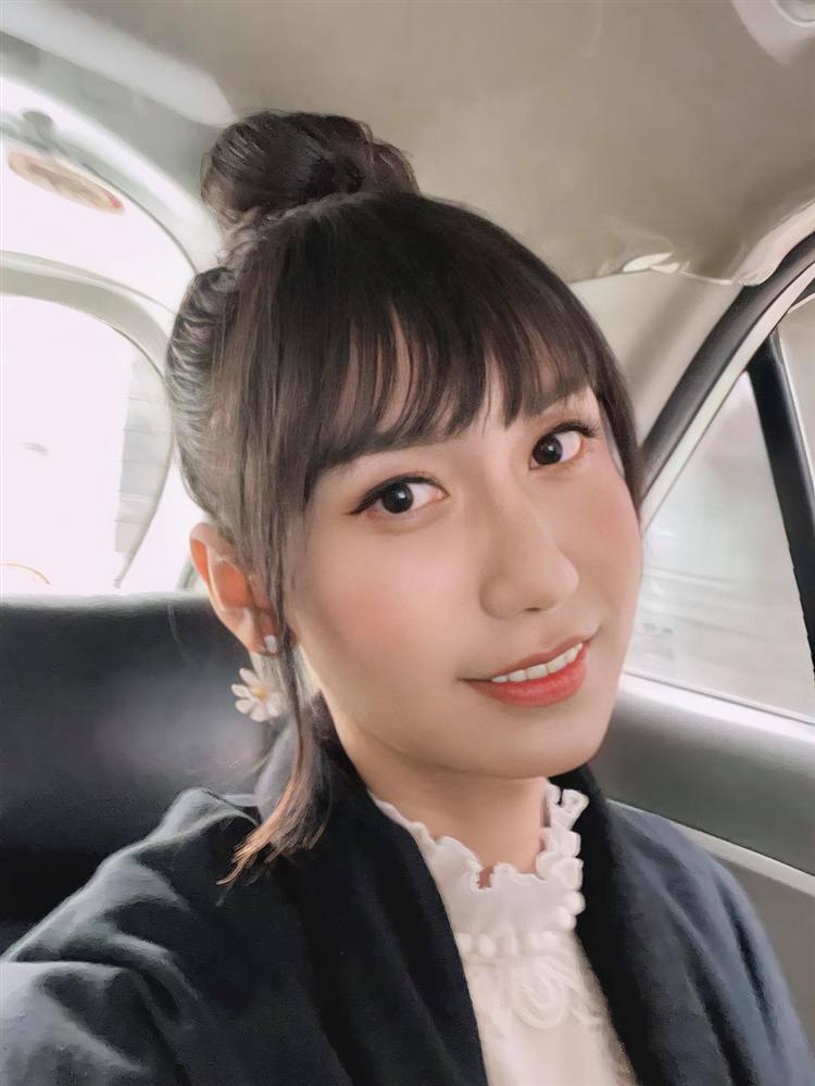 Lynk Lee vẫn bị chê giống đàn ông dù đã chuyển giới 1 năm-5