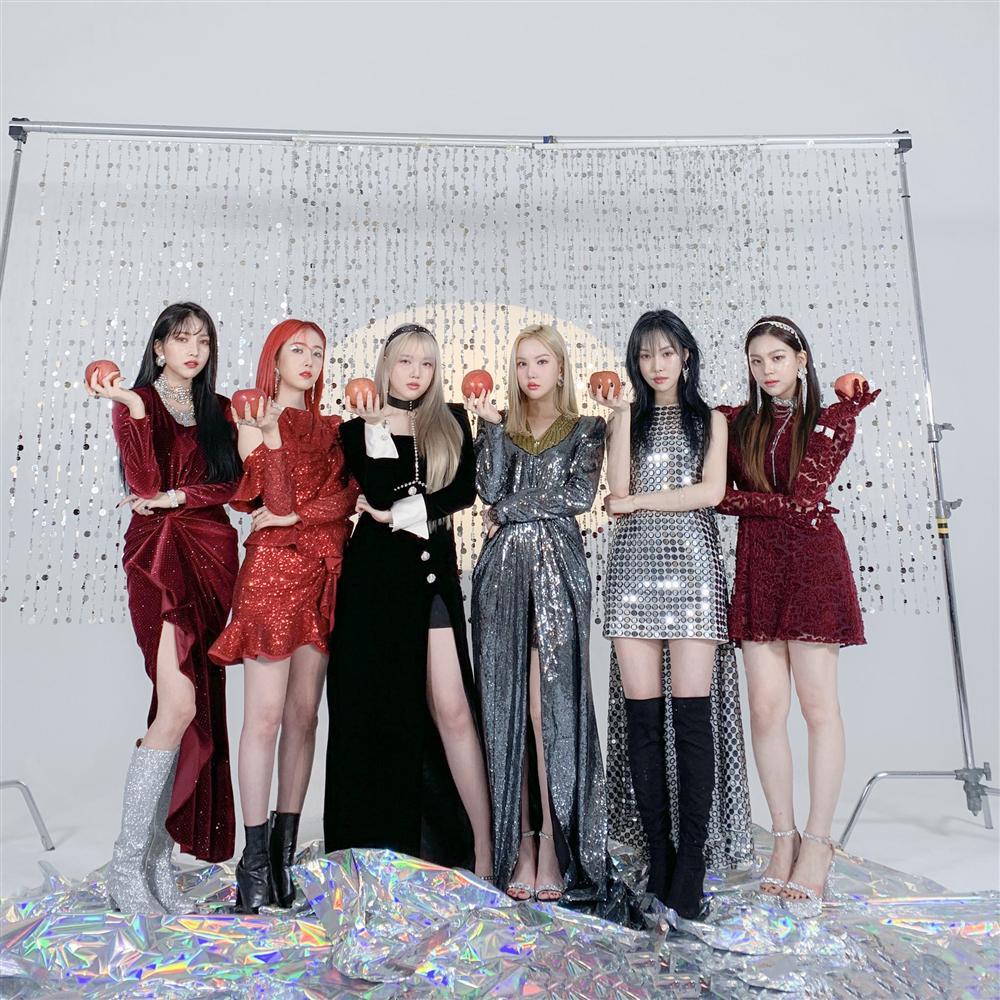 Netizen ngán ngẩm khi Idols Kpop hết ý tưởng, quanh quẩn mỗi concept về thuyết kinh thánh-2