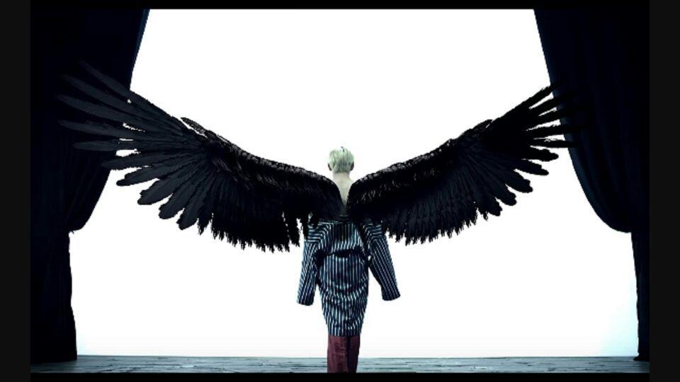 Netizen ngán ngẩm khi Idols Kpop hết ý tưởng, quanh quẩn mỗi concept về thuyết kinh thánh-1