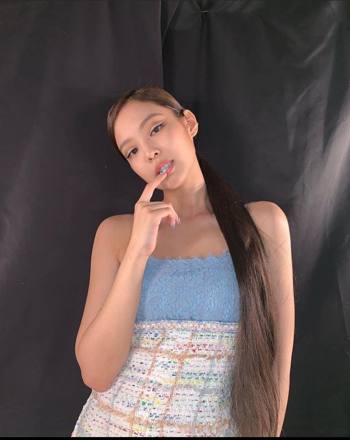 3 dáng pose đặc trưng của Jennie BLACKPINK có ngay ảnh triệu like-13