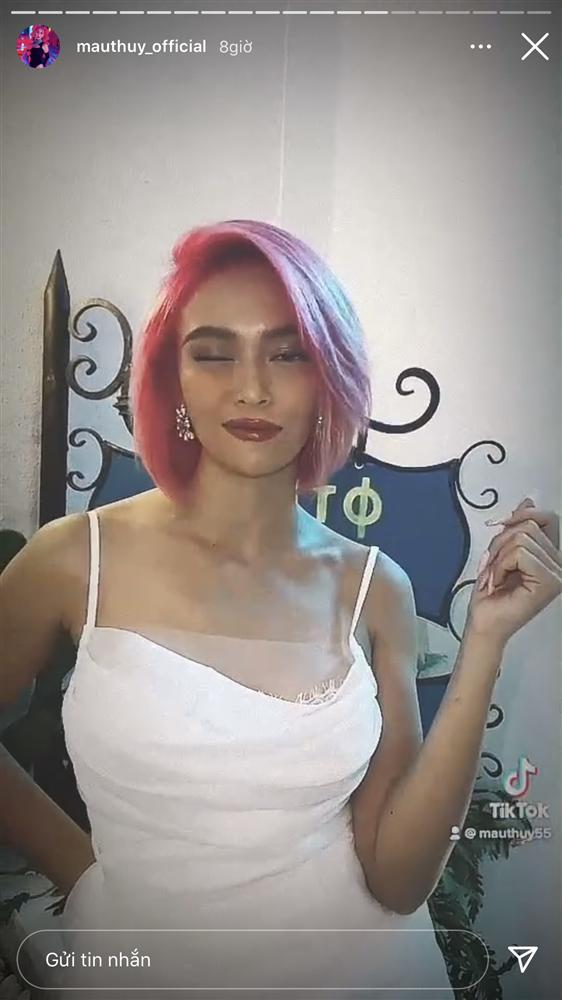 Mâu Thủy lột xác mạnh mẽ với tóc hồng rực giống Thúy Ngân, Vũ Ngọc Anh-6