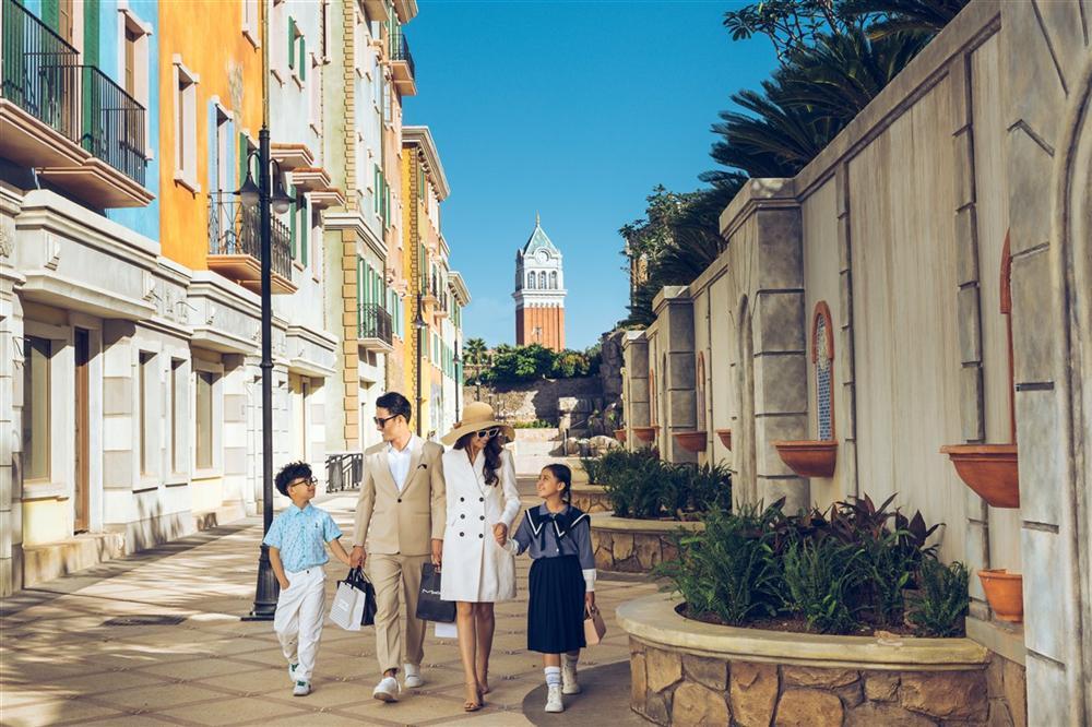 Amalfi bên bờ Địa Trung Hải - sàn catwalk đặc biệt của Fashion Voyage #3-2