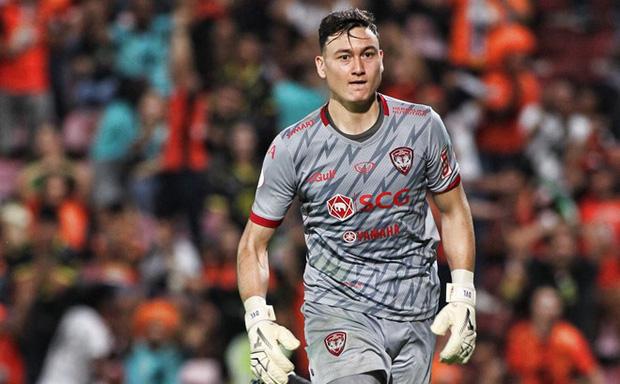 HOT: Đặng Văn Lâm có thể bị cấm thi đấu khi rời Muangthong United-3