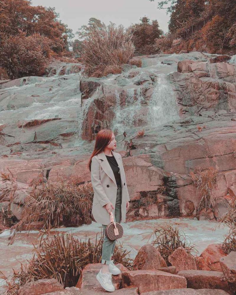 Phải lòng bức tranh tuyệt sắc với 5 thác nước đẹp nhất Đà Lạt-10