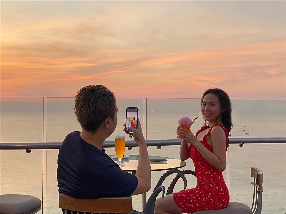 Cuộc sống hôn nhân của ca sĩ Lê Hiếu và hotgirl 9X-4