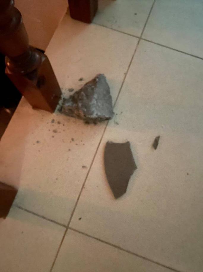 Clip: Vợ vay 4 tỷ đồng chơi đề, chồng con bị giang hồ giở trò bẩn thỉu-4