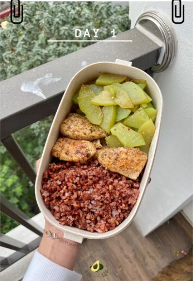 Nhìn hộp cơm ăn theo chế độ Eatclean của nàng sinh viên, ai cũng có động lực giảm cân-2