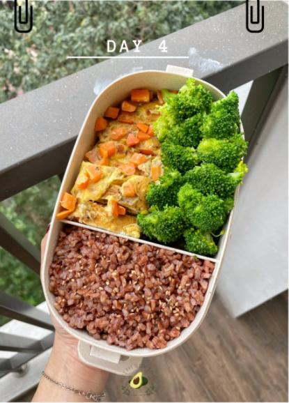 Nhìn hộp cơm ăn theo chế độ Eatclean của nàng sinh viên, ai cũng có động lực giảm cân-5