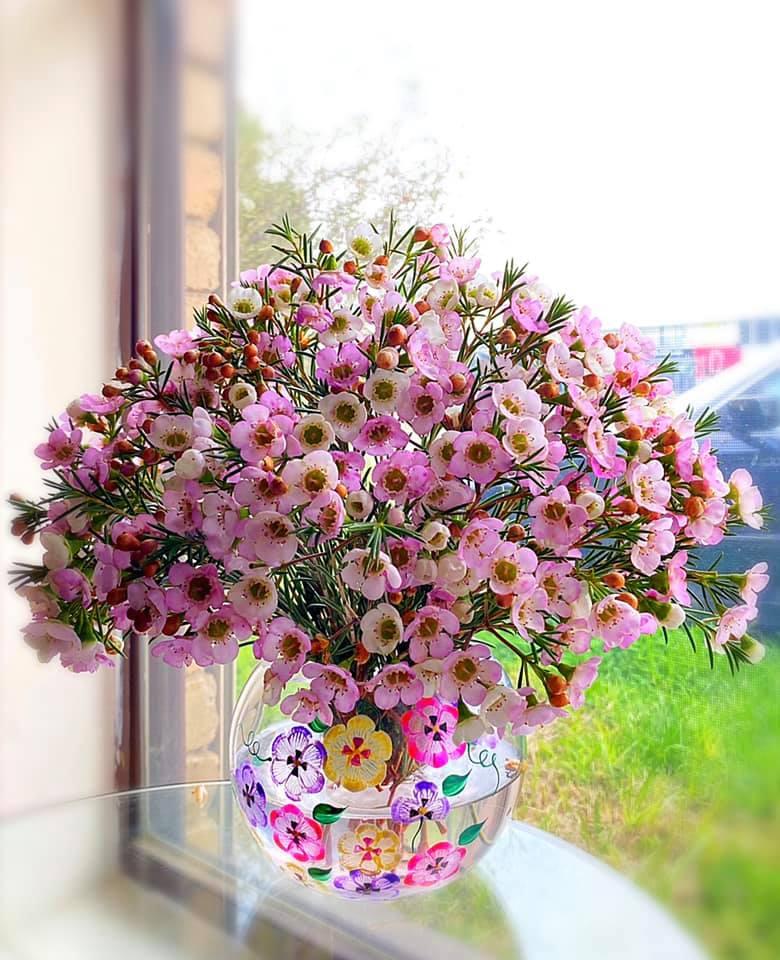 Mẹ 8X ở Australia biến tư gia riêng trở thành shop hoa thanh liễu vạn người mê-7