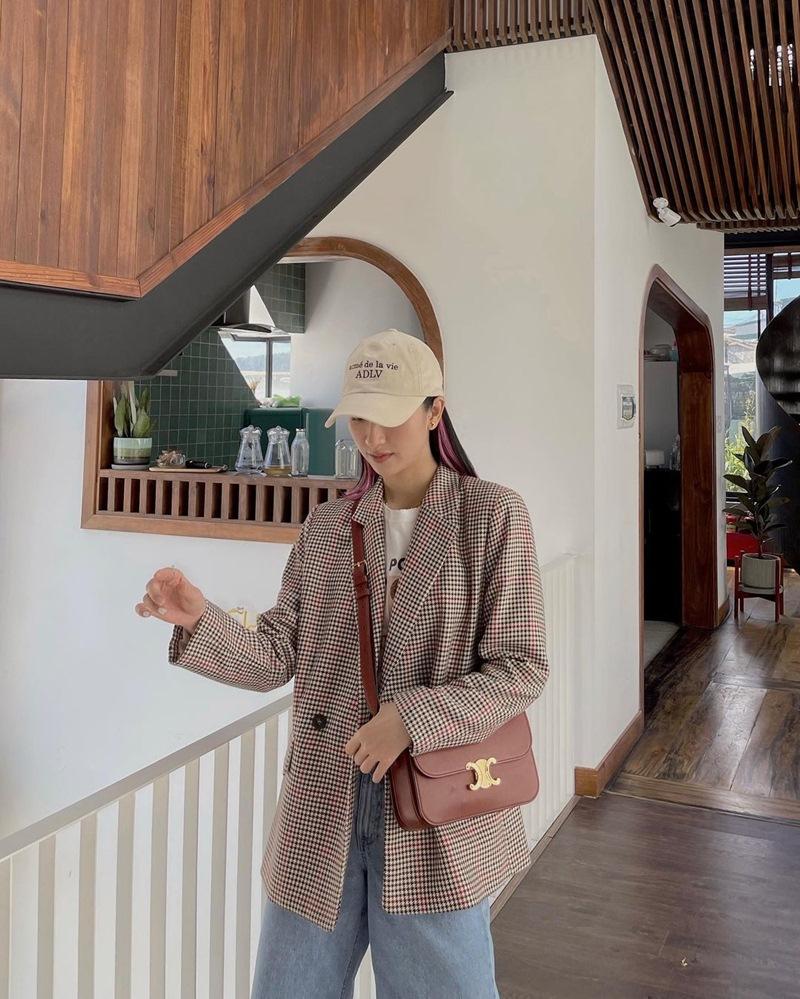 Phối đồ dạo phố tông xanh đẹp mắt như Hari Won - Yến Trang-10