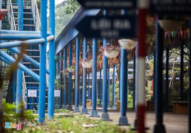 Học sinh tử vong vì tàu lượn rơi ở độ cao 2,5 m-3