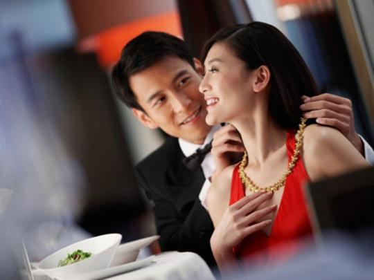 Bắt mạch 4 dấu hiệu đàn ông đào mỏ giúp các chị em tránh sập bẫy-1