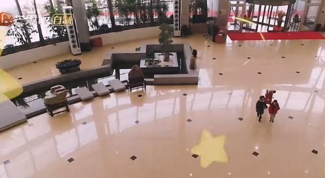 Huỳnh Thánh Y, Angelababy là đại gia của showbiz Trung Quốc-2