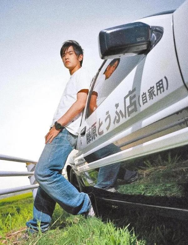 Châu Kiệt Luân gây sốc khi tặng xe cổ bạc tỷ cho Vương Tuấn Khải-4