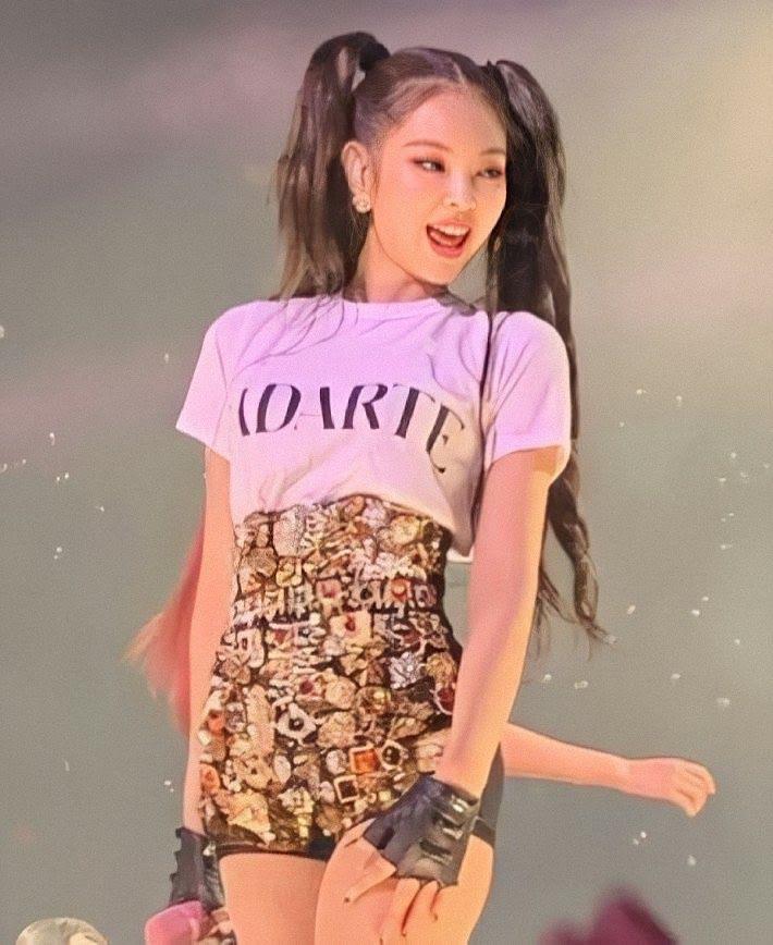 Nhan sắc và body cực chuẩn của BLACKPINK Jennie trong loạt ảnh không chỉnh sửa-10