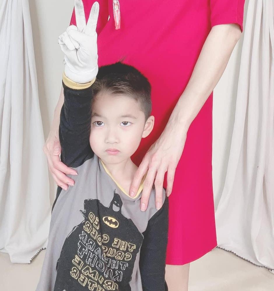Ngoại hình con trai 5 tuổi của Ngọc Quyên và chồng cũ Việt kiều-2
