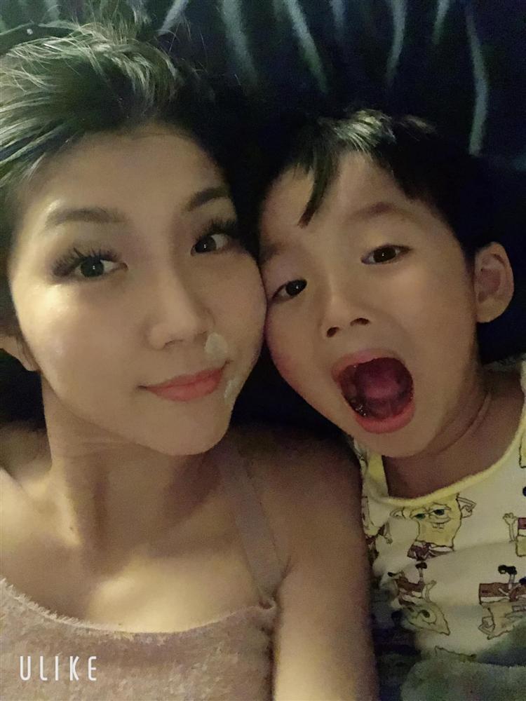 Ngoại hình con trai 5 tuổi của Ngọc Quyên và chồng cũ Việt kiều-5