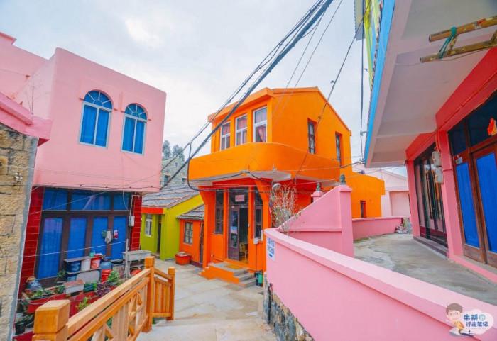 Làng chài lột xác thành ngôi làng 7 sắc cầu vồng hút khách du lịch-8