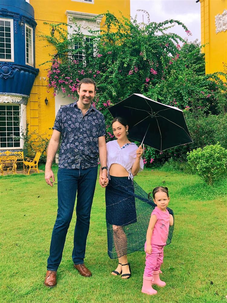 Lan Phương ngỡ ngàng khi có người Việt cao hơn cả chồng Tây 2m-3