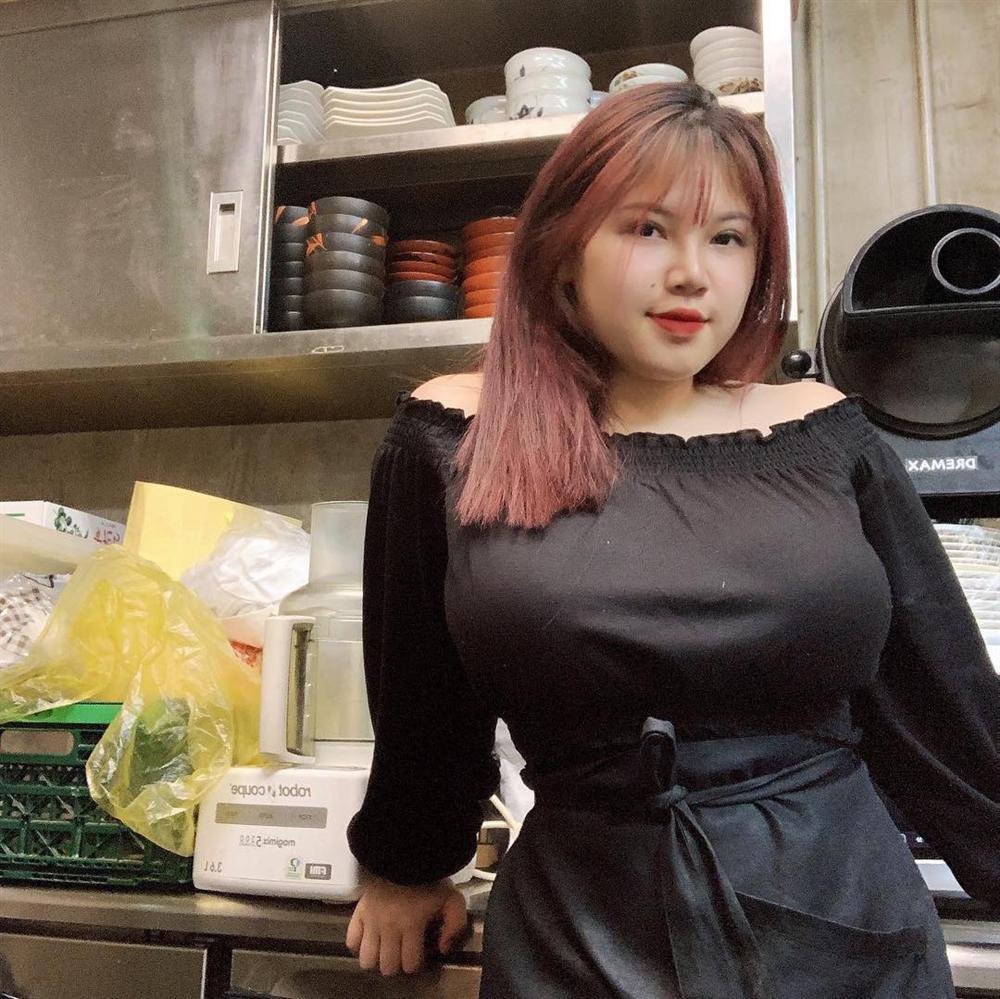 Nữ sinh Hải Dương khoe vòng 1 ngoại cỡ, dân mạng đỏ mặt dán nhãn ảnh 18+-4