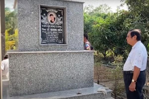 Vợ Vân Quang Long xuất hiện sau scandal với hội bạn của chồng-8