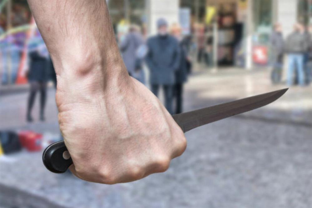 Hai cô gái mâu thuẫn vì bình luận trên Tik Tok, nam thanh niên bị đâm tử vong-1